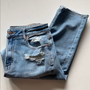 American Eagle Mom Jean